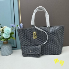 Goyard Shopping Bags